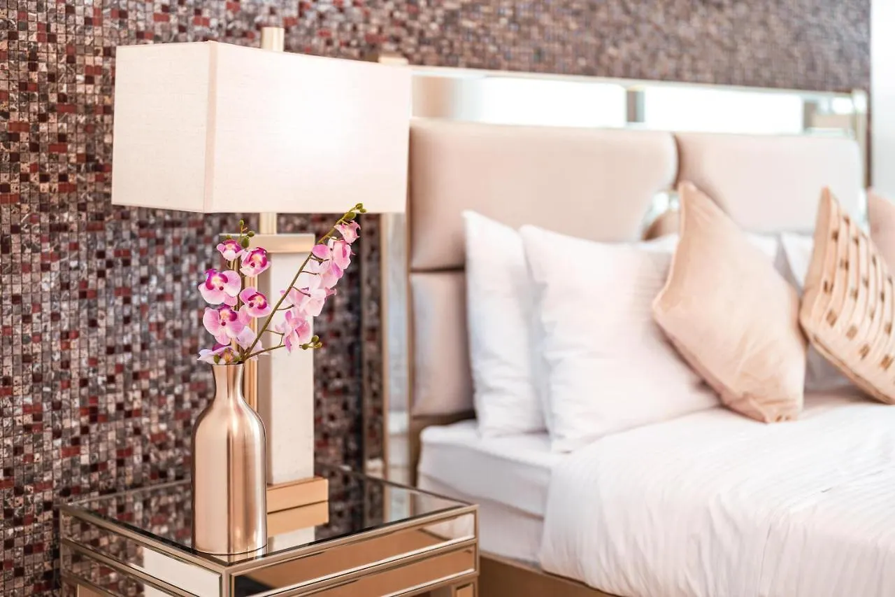 Elite Royal Apartment - Full Burj Khalifa & Fountain View - Emperor دبي 0*,